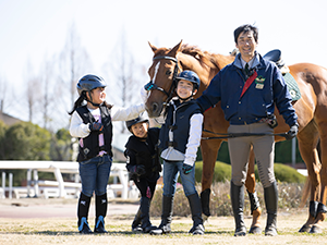 実はすでにブーム到来！こどもの習い事としての乗馬クラブ通い